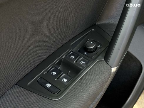 Volkswagen Tiguan 2019 черный - фото 19