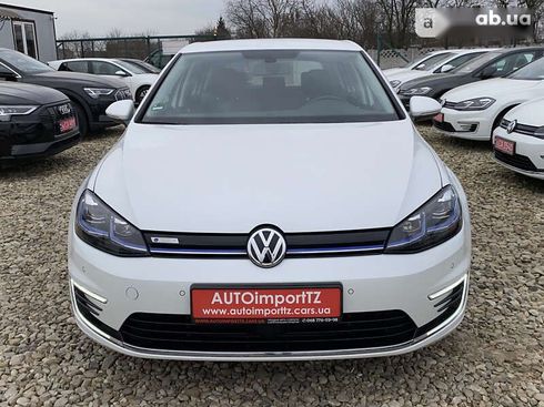 Volkswagen e-Golf 2020 - фото 17