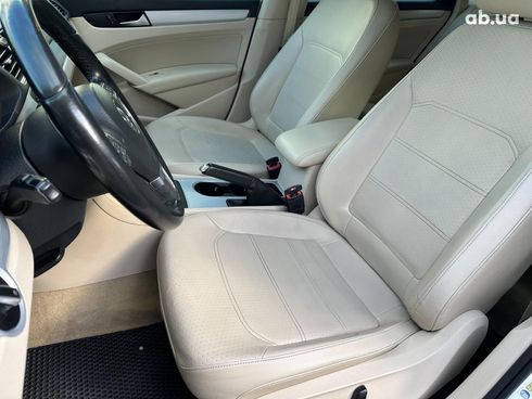 Volkswagen passat b7 2013 белый - фото 24