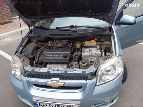 Chevrolet Aveo 2008 голубой - фото 17
