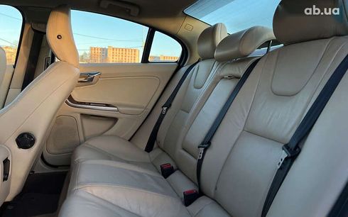 Volvo S60 2011 - фото 20