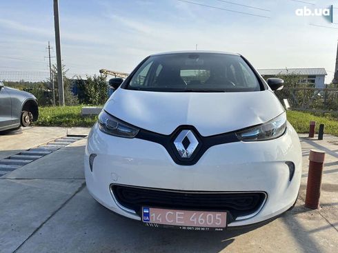 Renault Zoe 2016 - фото 2