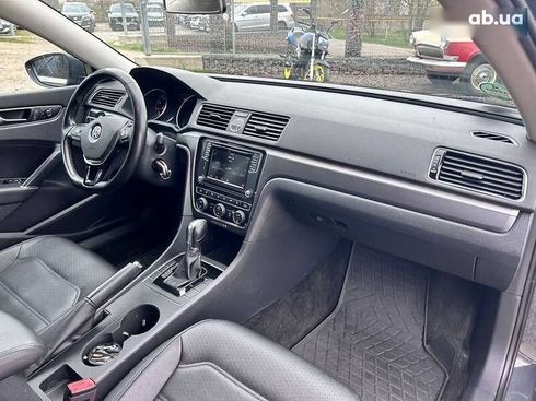 Volkswagen Passat 2016 - фото 28