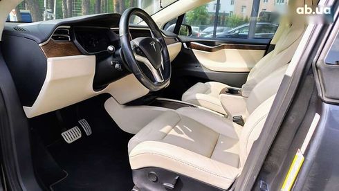 Tesla Model X 2018 - фото 11