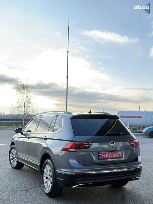 Volkswagen Tiguan 2017 - фото 7