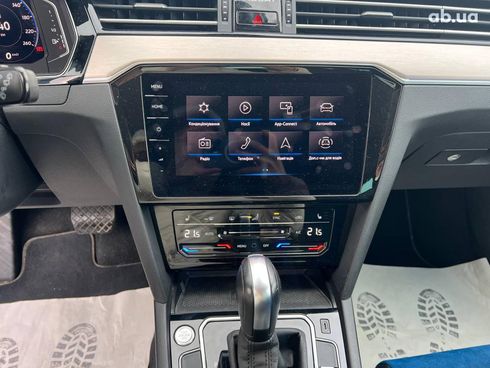 Volkswagen passat b8 2020 синий - фото 25