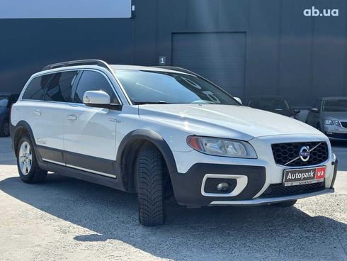 Volvo XC70 2010 белый - фото 14