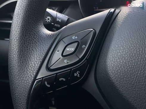Toyota C-HR 2018 - фото 26