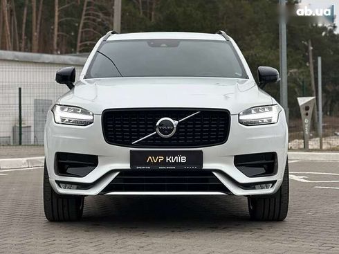 Volvo XC90 2021 - фото 9