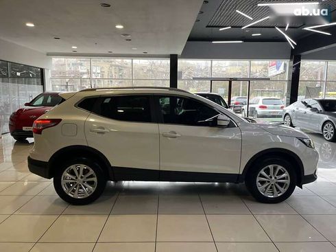 Nissan Qashqai 2015 - фото 7