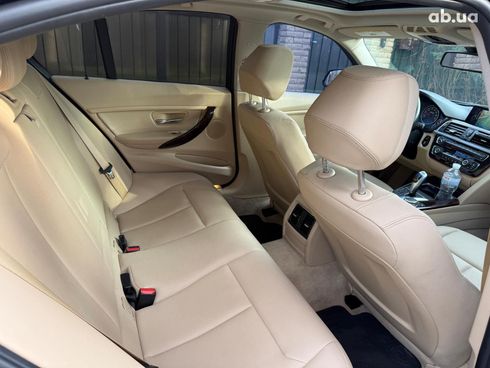 BMW 3 серия 2016 синий - фото 17