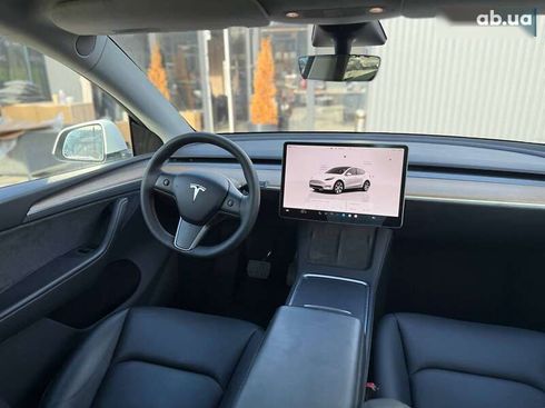 Tesla Model Y 2023 - фото 17