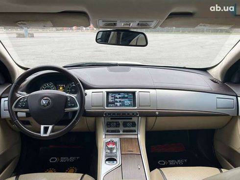 Jaguar XF 2014 - фото 18