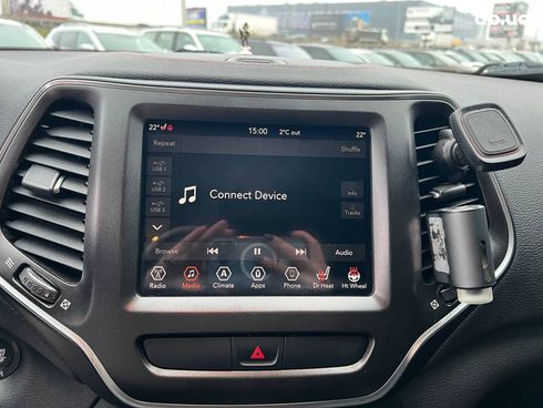 Jeep Cherokee 2018 зеленый - фото 55