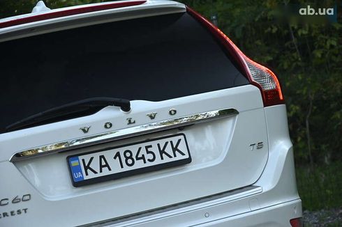 Volvo XC60 2017 - фото 11