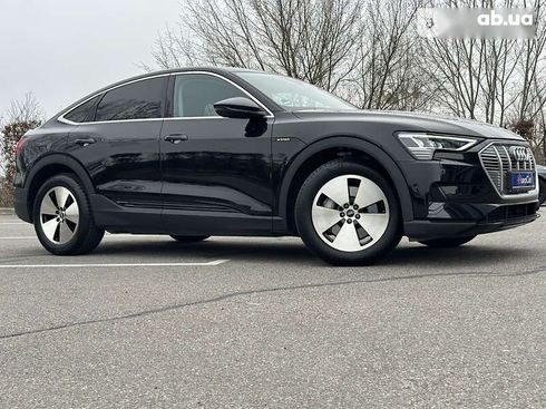 Audi E-Tron 2021 - фото 8