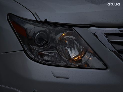 Lexus LX 2011 бежевый - фото 16