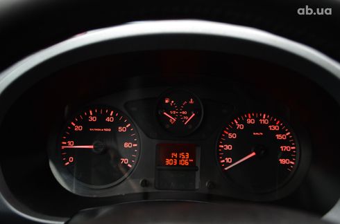 Citroёn Berlingo 2010 черный - фото 20