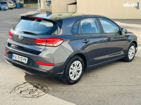 Hyundai i30 2021 - фото 30