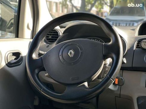 Renault Kangoo 2010 - фото 15