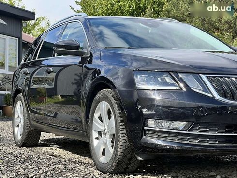 Skoda Octavia 2020 - фото 10