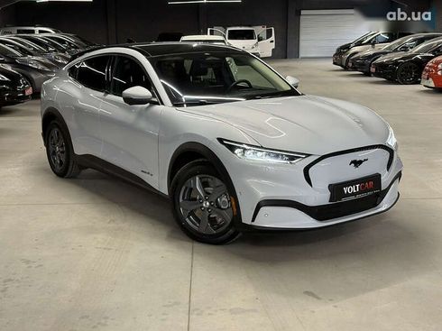 Ford Mustang Mach-E 2021 - фото 3