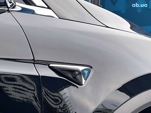 Tesla Model X 2019 - фото 26