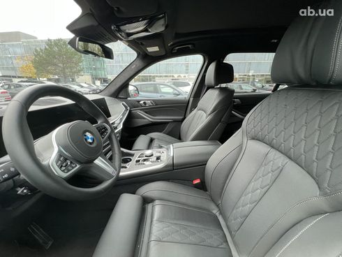 BMW X7 2023 - фото 23