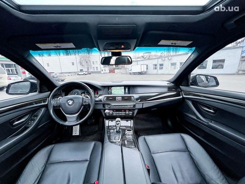 BMW 5 серия 2013 черный - фото 19