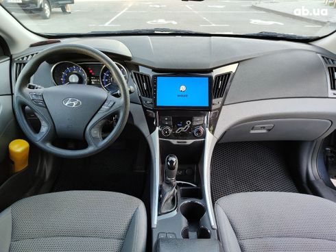 Hyundai Sonata 2012 синий - фото 6