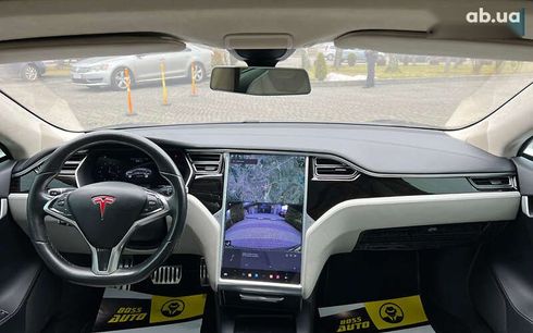 Tesla Model S 2016 - фото 14