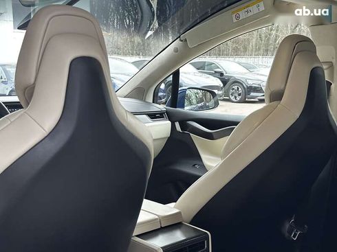 Tesla Model X 2018 - фото 18