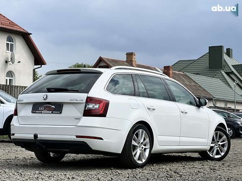 Skoda Octavia 2020 - фото 8