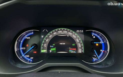 Toyota RAV4 2020 - фото 17