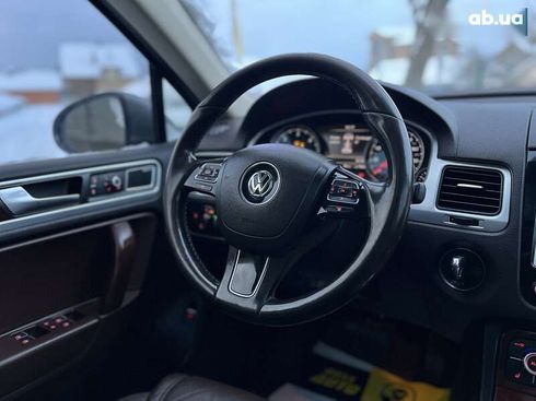 Volkswagen Touareg 2013 - фото 21