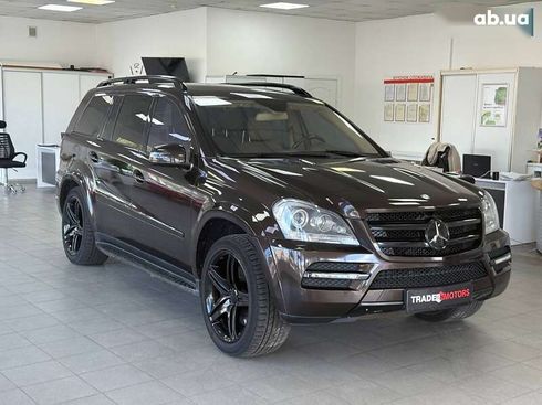 Mercedes-Benz GL-Класс 2010 - фото 2