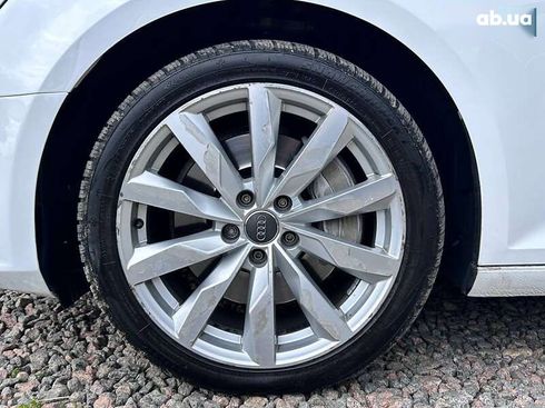 Audi A4 2016 - фото 10