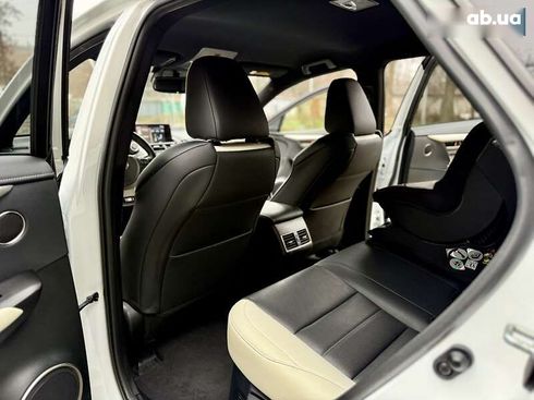 Lexus NX 2021 - фото 24