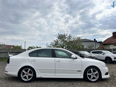 Skoda Octavia 2012 - фото 9