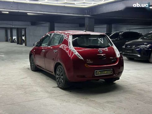 Nissan Leaf 2015 - фото 4