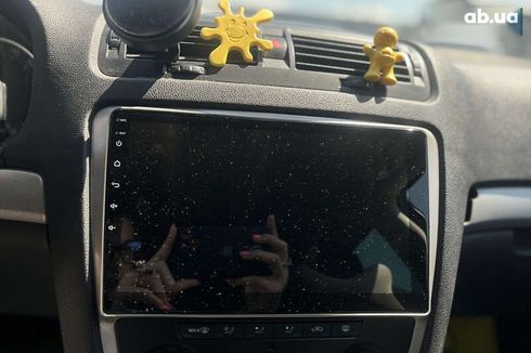 Skoda Octavia 2009 - фото 19