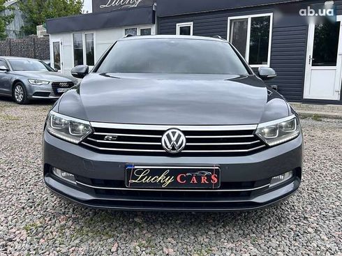 Volkswagen Passat 2015 - фото 2