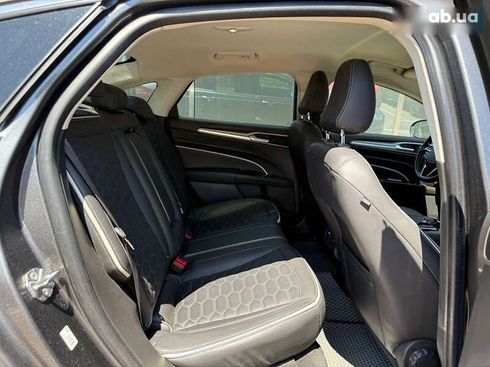 Ford Mondeo 2018 - фото 21