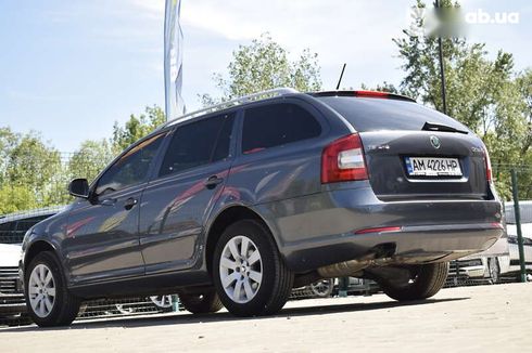 Skoda Octavia 2011 - фото 19