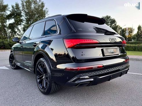 Audi Q7 2025 - фото 12