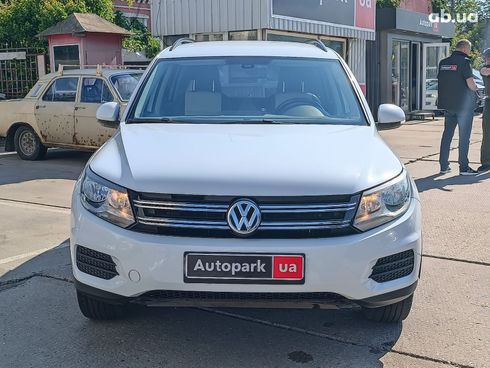 Volkswagen Tiguan 2016 белый - фото 2