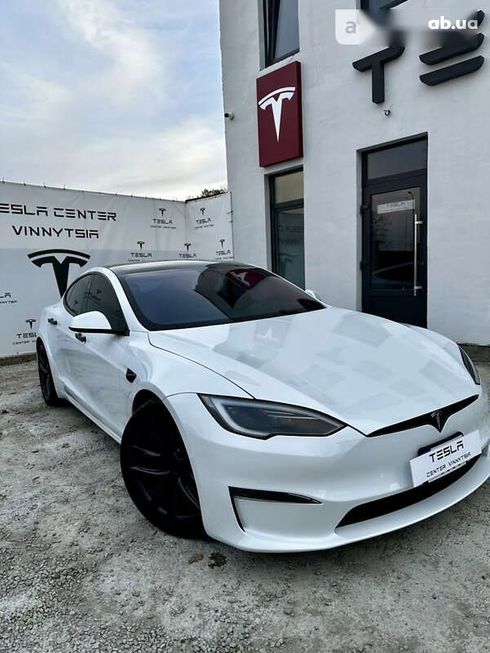 Tesla Model S 2021 - фото 2