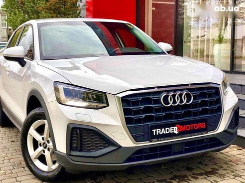 Audi Q2 2021 - фото 4