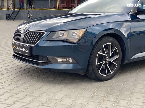 Skoda Superb 2018 - фото 5