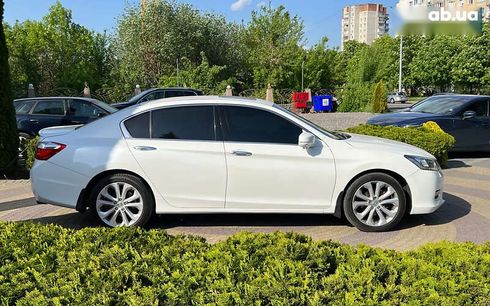 Honda Accord 2013 - фото 8